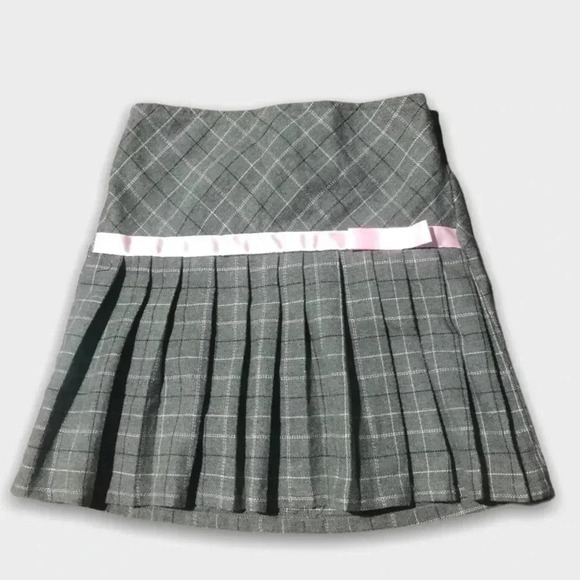 Dark Gray Ruffled  Skirt - Picture 1 of 4